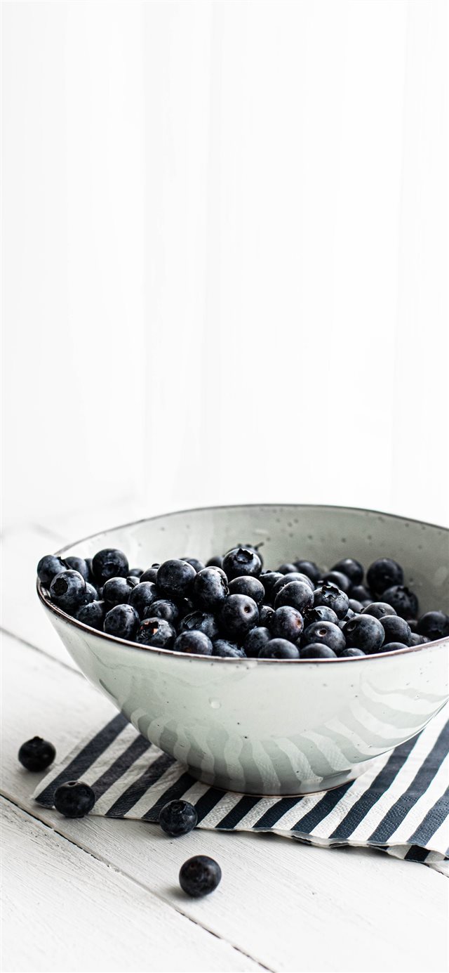 1125x2436 Blueberrie  - blueberry iPhone X Wallpaper