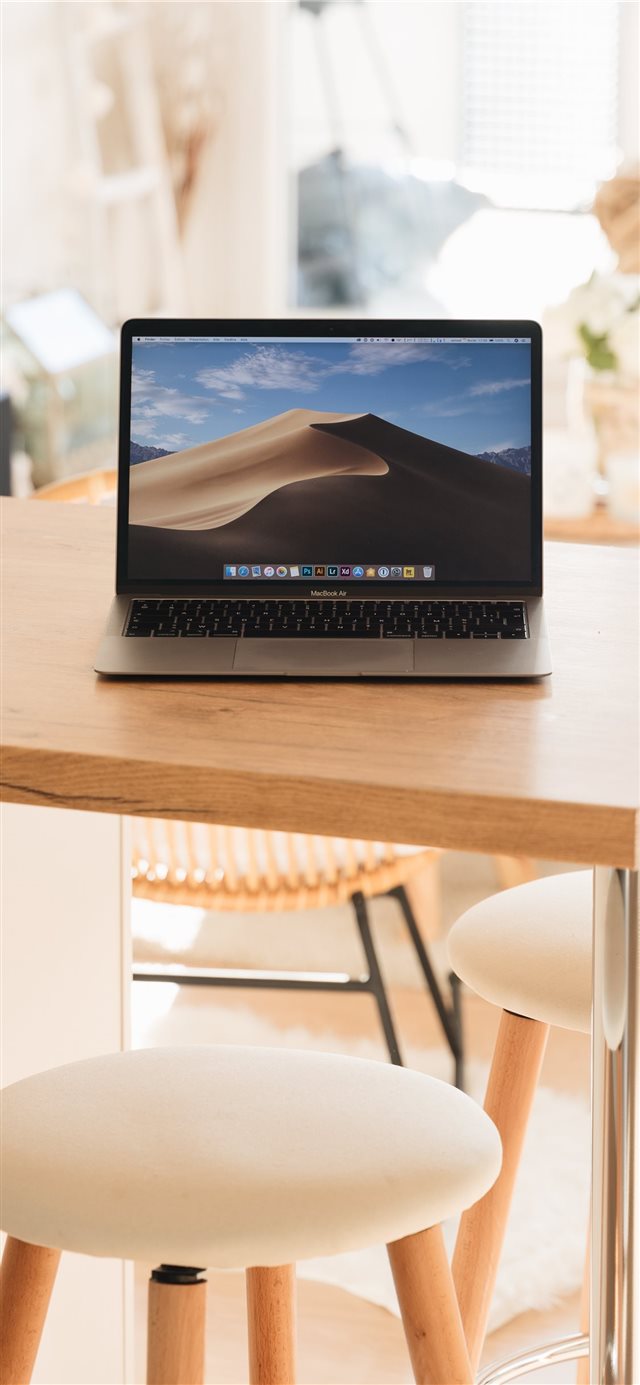 1125x2436 Macbook air 2019 - computer iPhone X Wallpaper