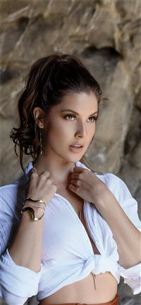 amanda cerny maxim 2019 wallpaper