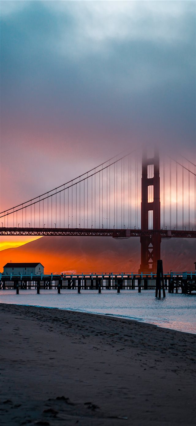 1125x2436 Golden Gate at sunset      d... - sunlight iPhone X Wallpaper