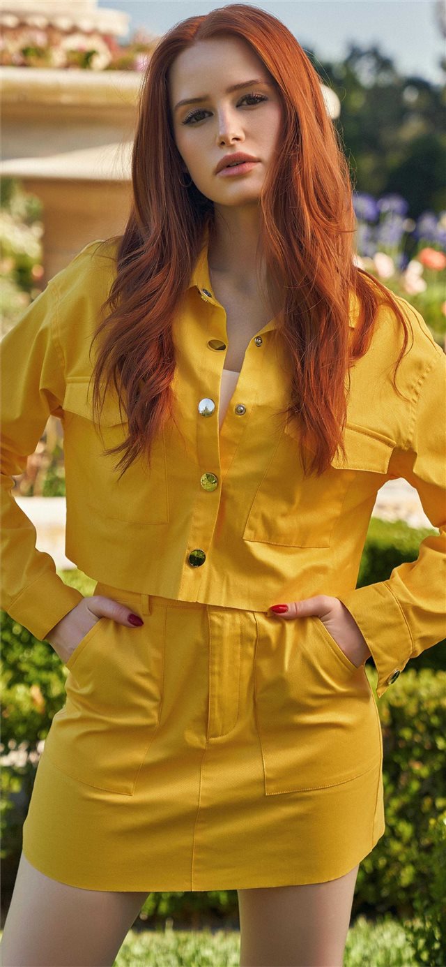 1125x2436 madelaine petsch shein fall collection 2019 - girls iPhone X Wallpaper