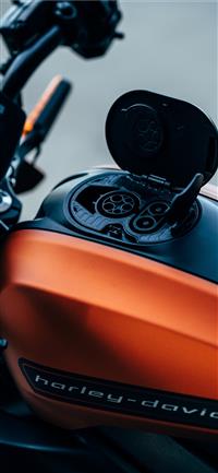 orange and black Harley Davidson motorcycle wallpaper