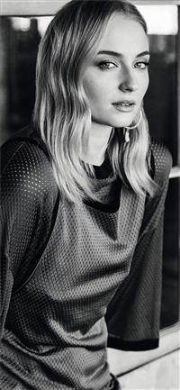 sophie turner monochrome 4k 2019 wallpaper