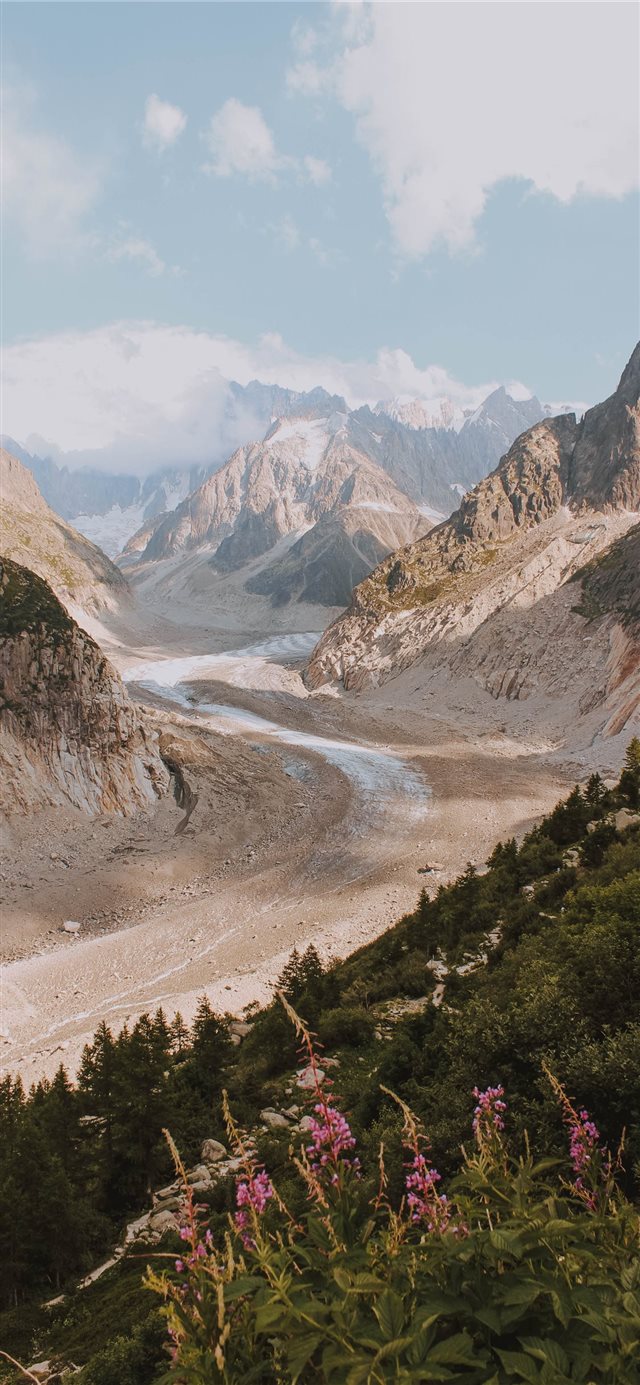1125x2436 landscape photography of green mountain - scenery iPhone X Wallpaper