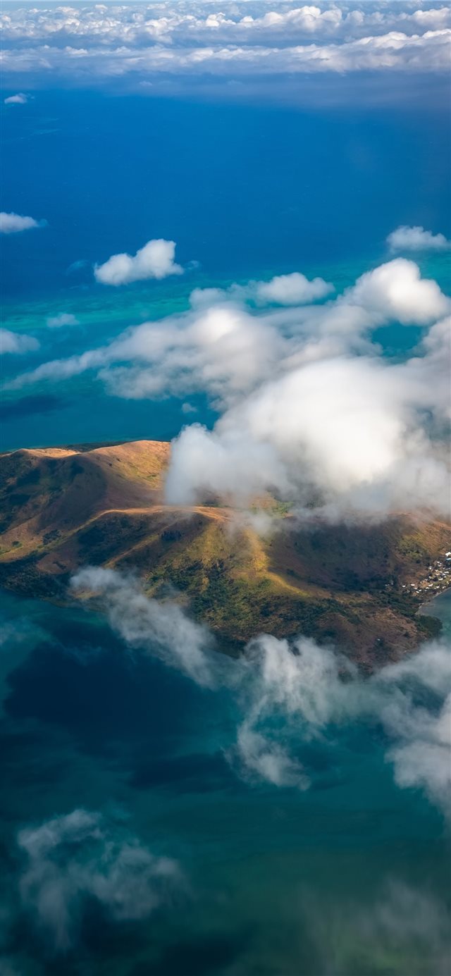 1125x2436 bird's eye photography of mountain - scenery iPhone X Wallpaper