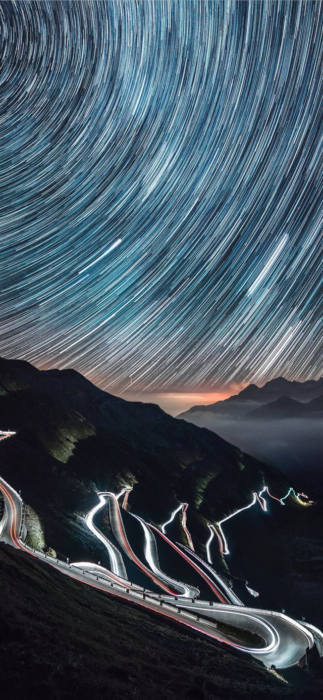 1125x2436 time lapse of road - italy iPhone X Wallpaper