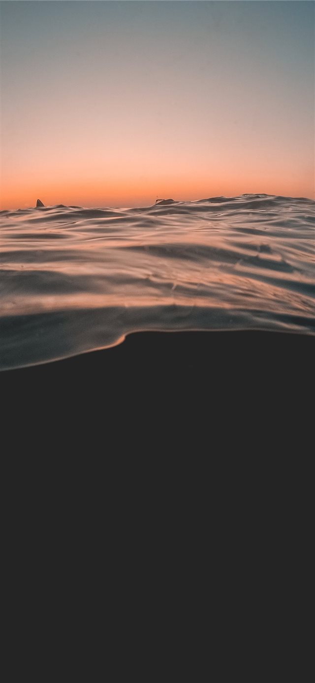 1125x2436 rippling water - grey iPhone X Wallpaper