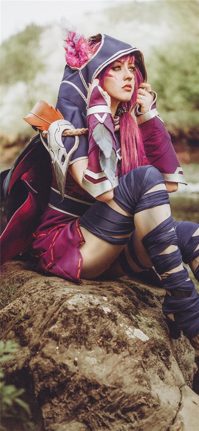 1125x2436 league of legends cosplay 5k - cosplay iPhone X Wallpaper