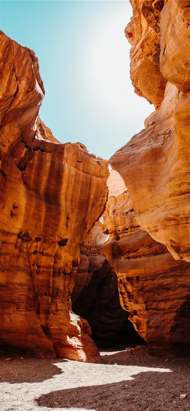 1125x2436 brown rock formations at daytime close up photogra... - mountain iPhone X Wallpaper