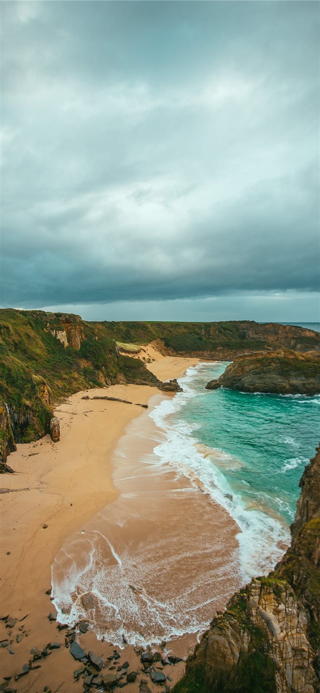 1125x2436 seashore aerial view photo during daytime - water iPhone X Wallpaper