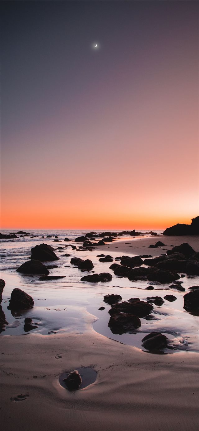 1125x2436 picture of a rocky beach - grey iPhone X Wallpaper