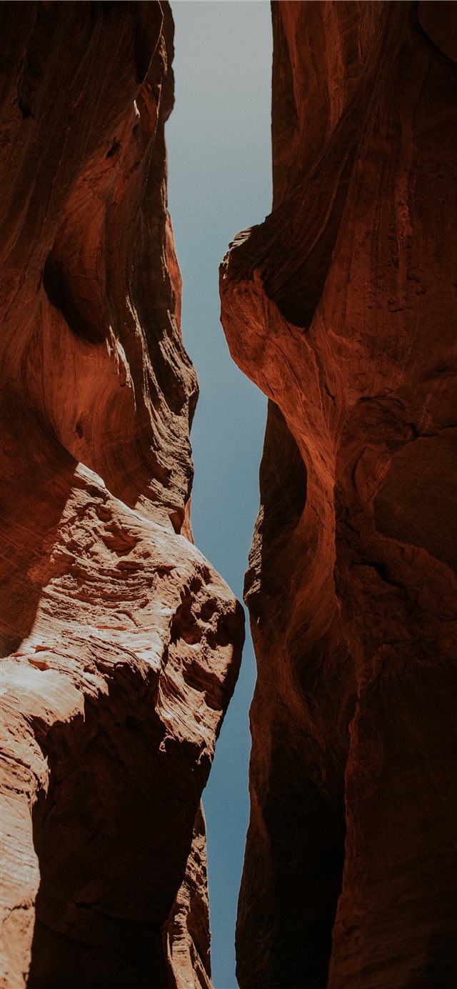 1125x2436 brown and white abstract painting -  iPhone X Wallpaper