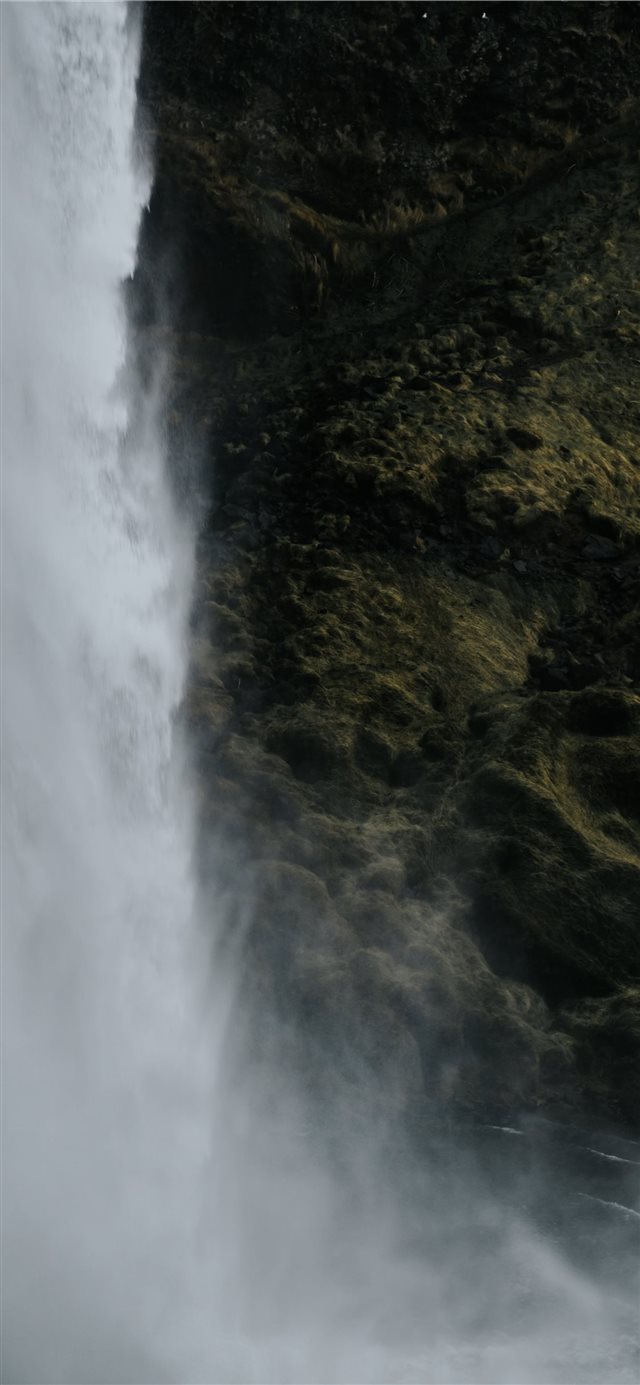 1125x2436 waterfall photography - seljalandsfoss iPhone X Wallpaper