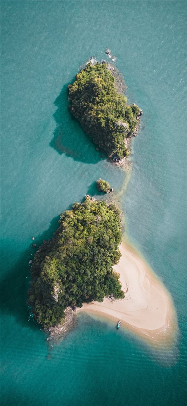 1125x2436 aerial photography of a green island - ocean iPhone X Wallpaper