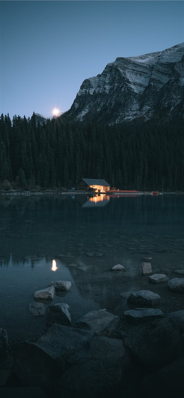 1125x2436 cabin beside lake and trees - canada iPhone X Wallpaper