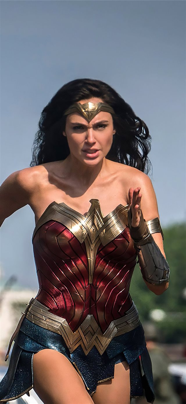 1125x2436 wonder woman 1984 2020 - 2020 movies iPhone X Wallpaper
