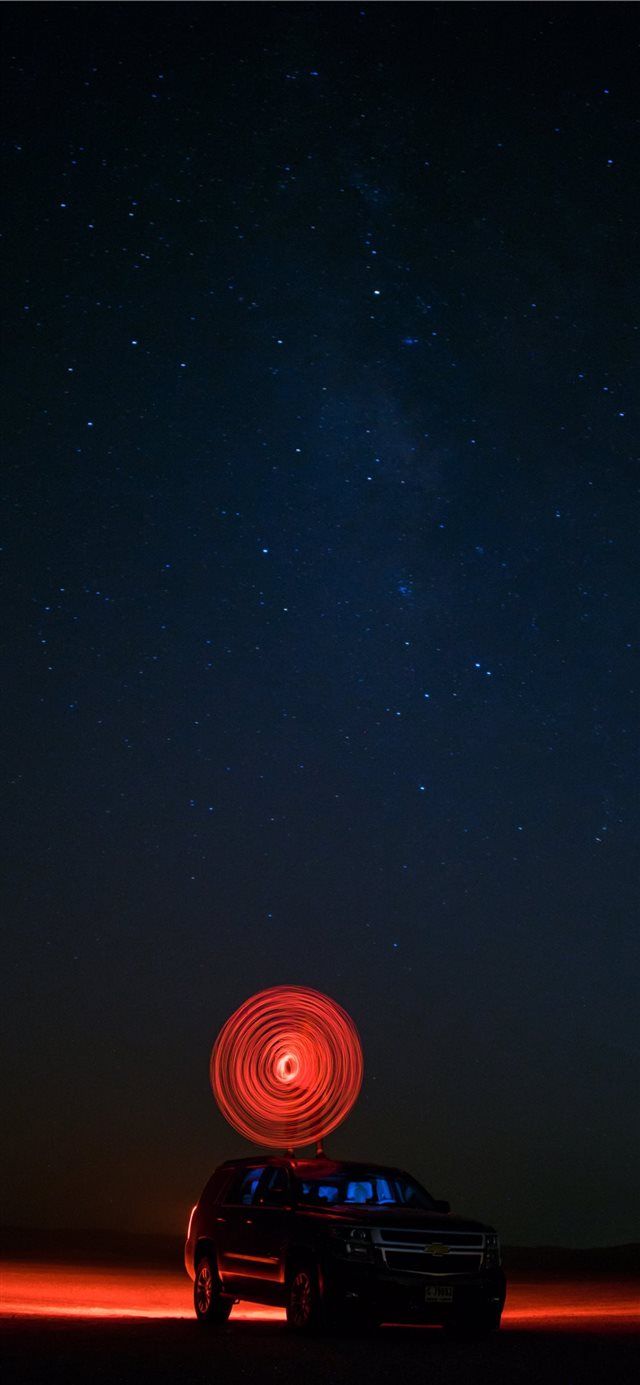 1125x2436 black SUV - dubai iPhone X Wallpaper