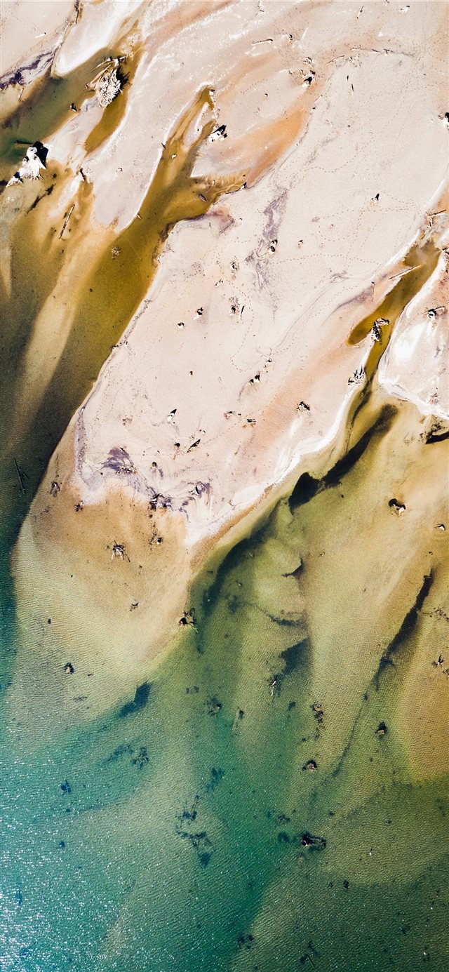 1125x2436 bird's eye view of a beach - united states iPhone X Wallpaper