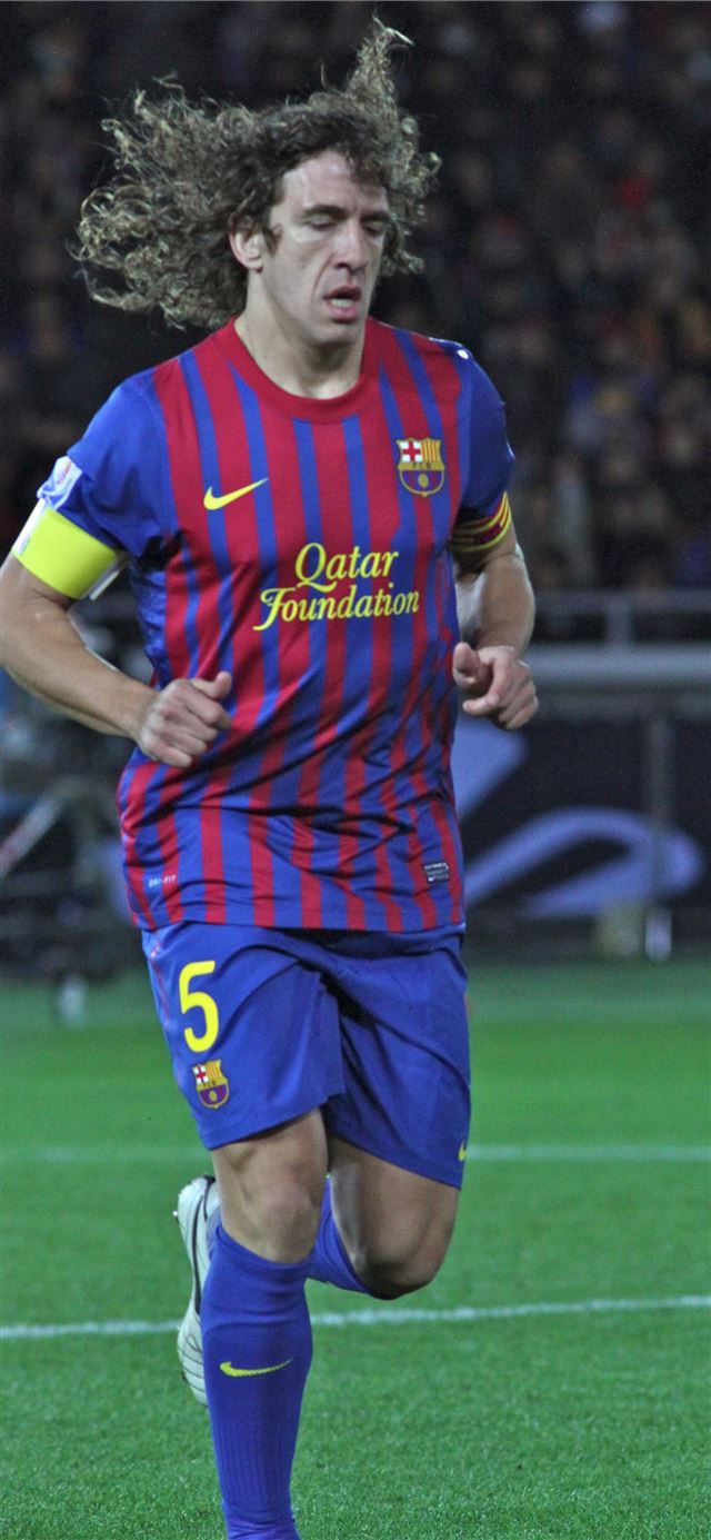 1125x2436 Carles Puyol Wikipedia - gerard pique iPhone X Wallpaper