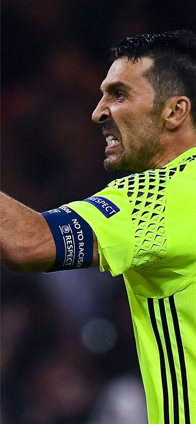 1125x2436 Gianluigi Buffon Resolution HD - sport celebrity iPhone X Wallpaper