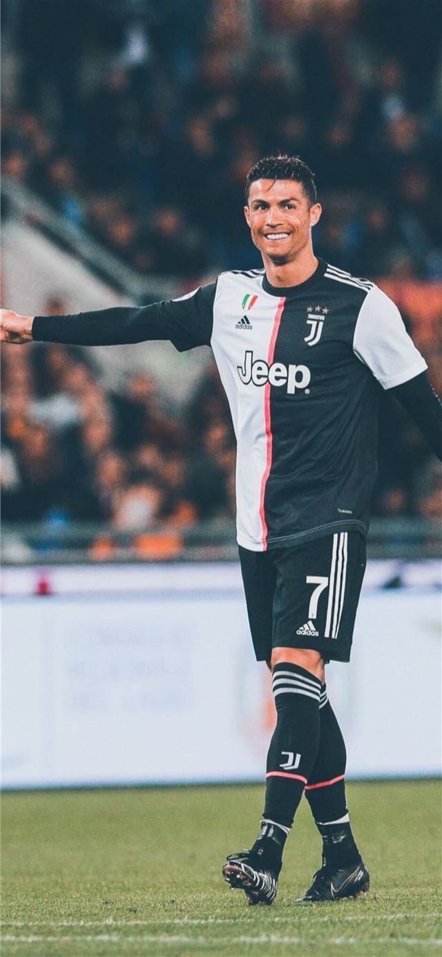1125x2436 Ronaldo football image by Tarick Prendergast on Cr... - cristiano ronaldo iPhone X Wallpaper