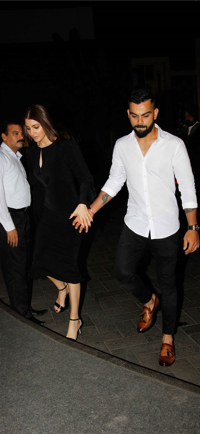 1125x2436 In pics Virat Kohli Anushka Sharma and more at Zah... - cricket celebrity iPhone X Wallpaper
