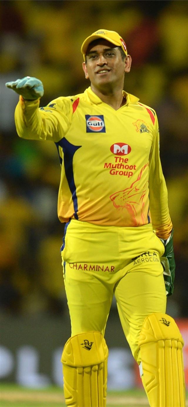 1125x2436 IPL 2018 It's Virat Kohli Vs MS Dhoni As RCB Look ... - sport celebrity iPhone X Wallpaper