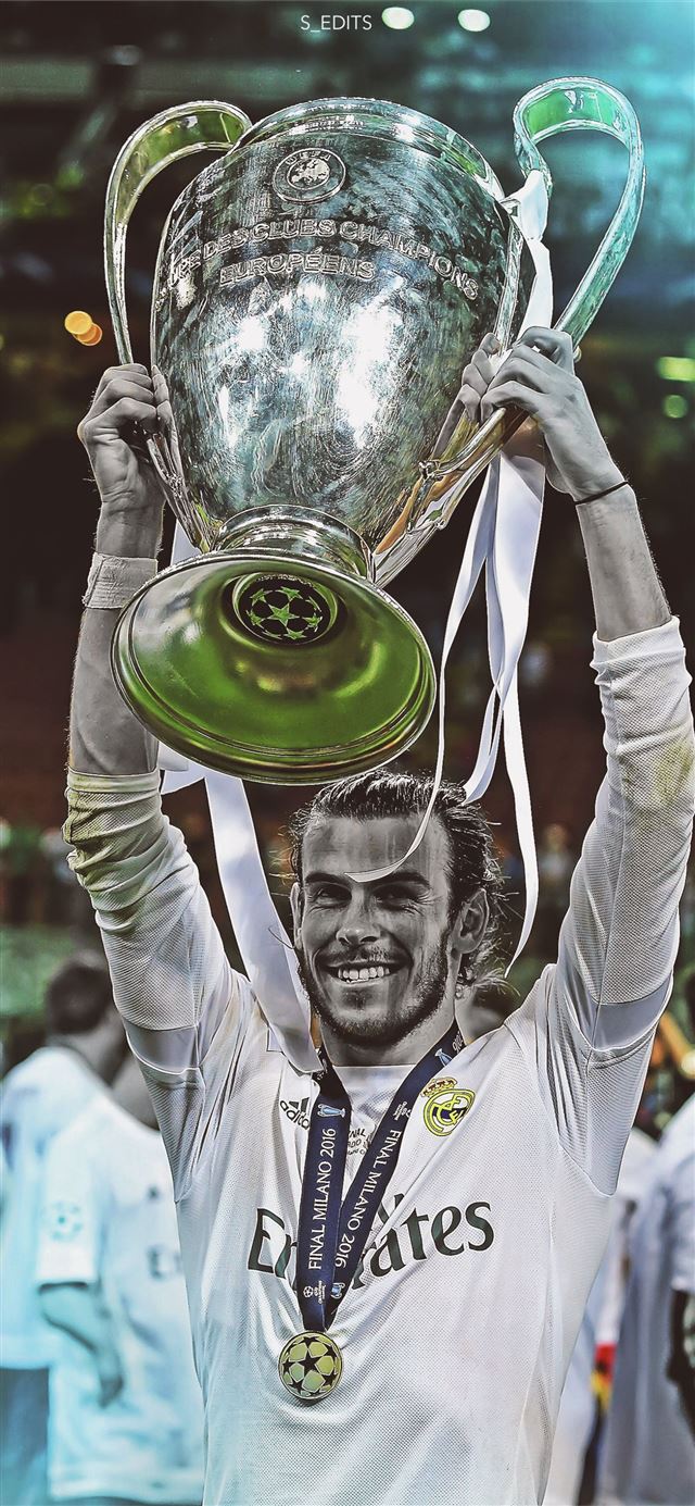 1125x2436 Gareth Bale Cave - soccer celebrity iPhone X Wallpaper