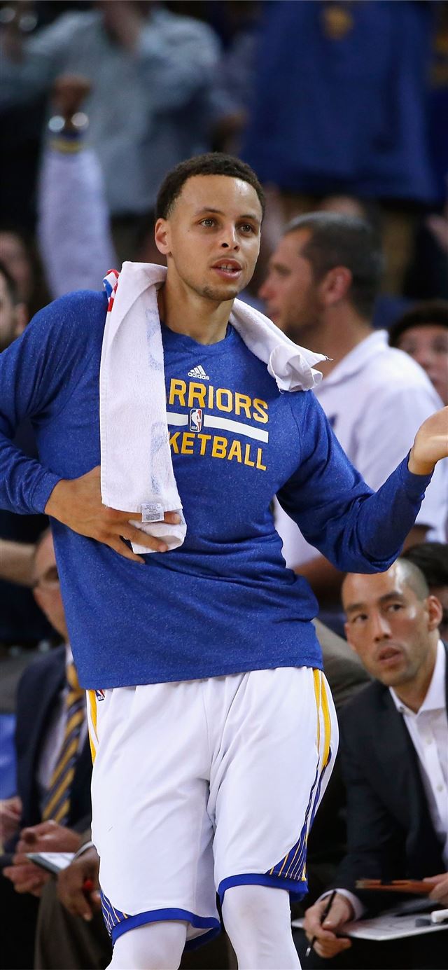 1125x2436 Steph Curry Salsa Dancing courtside Warriors www u... - basketball celebrity iPhone X Wallpaper