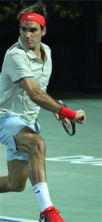 New racket brings little bit of black magic to Rog... wallpaper