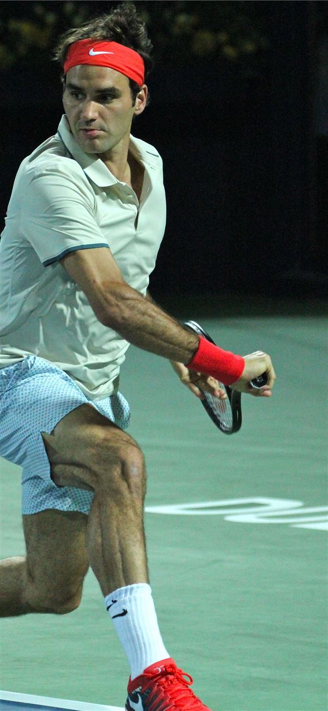 1125x2436 New racket brings little bit of black magic to Rog... - switzerland iPhone X Wallpaper