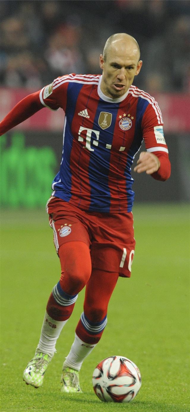 1125x2436 Robben - soccer celebrity iPhone X Wallpaper