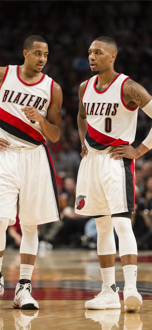 1125x2436 3 CJ McCollum Damian Lillard - sport celebrity iPhone X Wallpaper