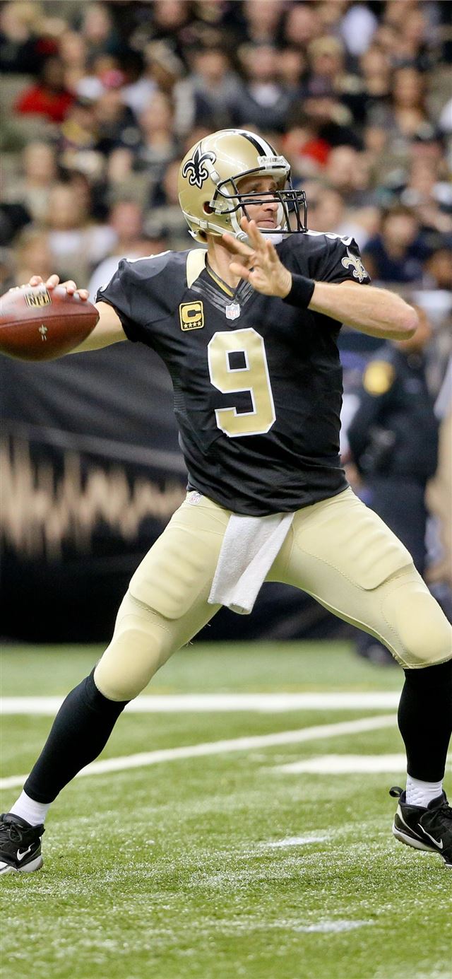 1125x2436 Saints' Drew Brees To Miss Six Weeks  - drew brees iPhone X Wallpaper
