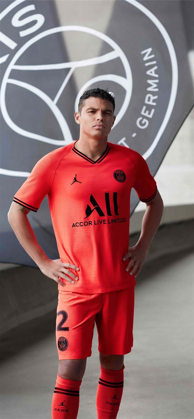1125x2436 PSG Jordan Opt For Infrared 2019 20 Away Jersey - kylian mbappe iPhone X Wallpaper