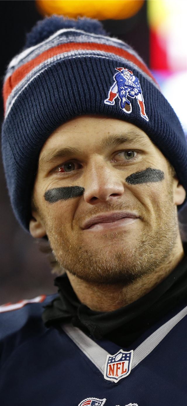 1125x2436 Hockey Top NFL Players Tom Brady New England Patri... - tom brady iPhone X Wallpaper