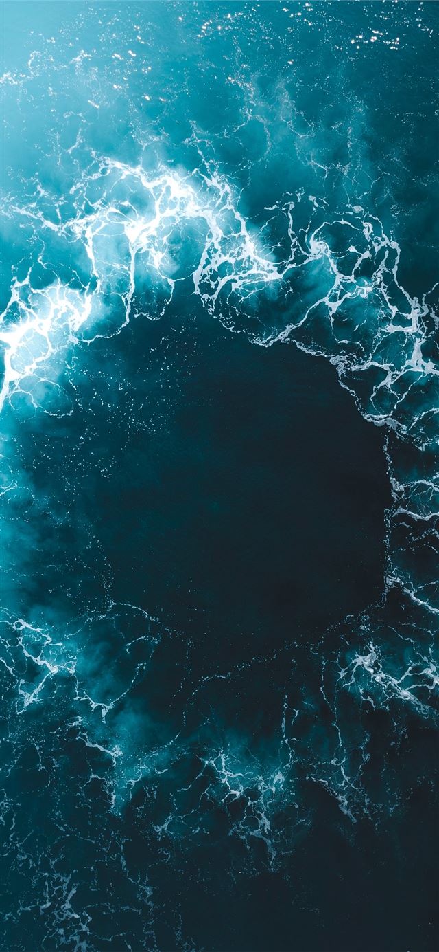 1125x2436 blue and white water splash - france iPhone X Wallpaper