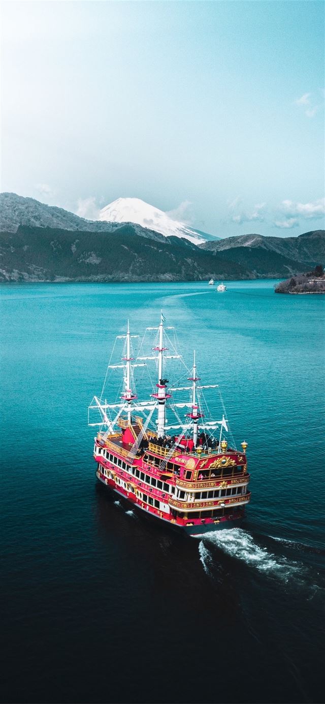 1125x2436 Old boat on a lake in Japan Mont Fuji - fuji iPhone X Wallpaper