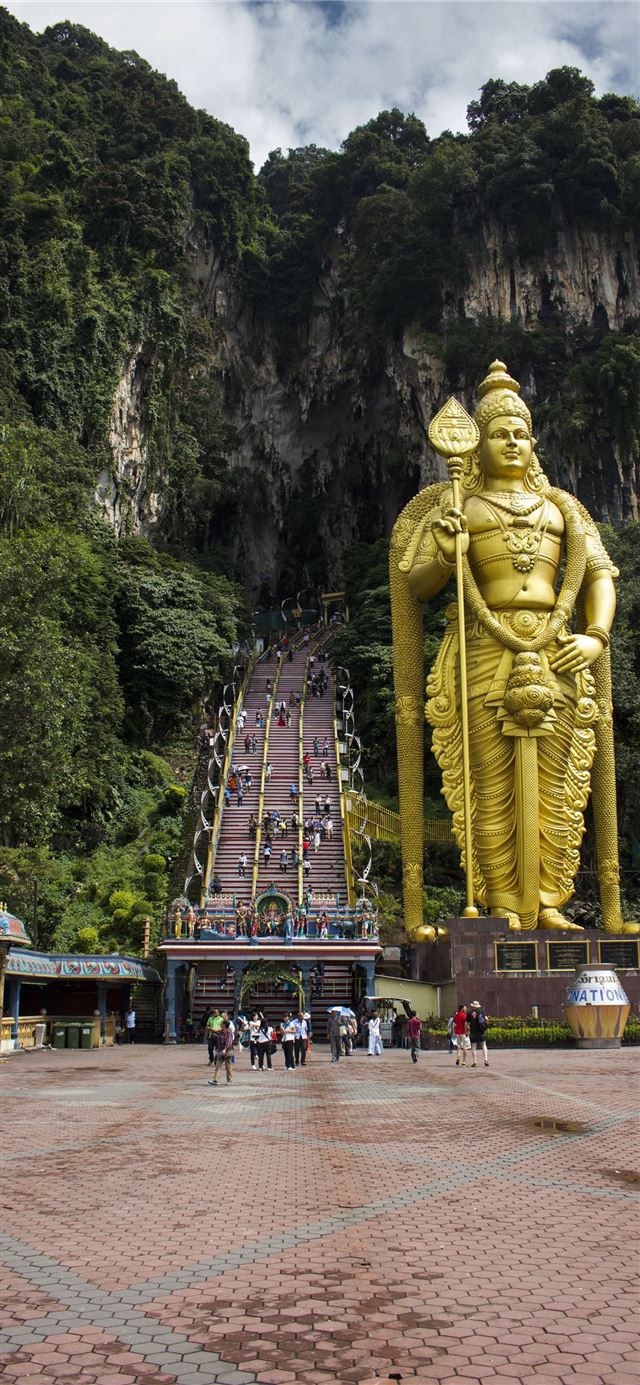 1125x2436 Batu Caves - malaysia iPhone X Wallpaper