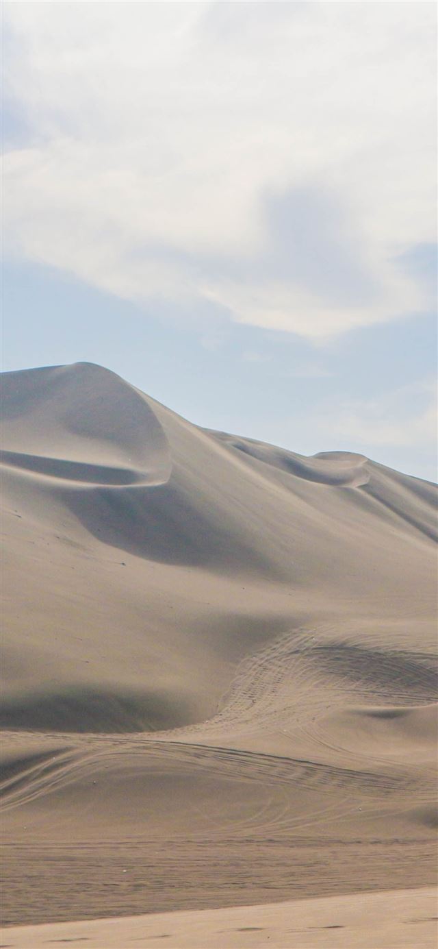 1125x2436 Huacachina - huacachina iPhone X Wallpaper