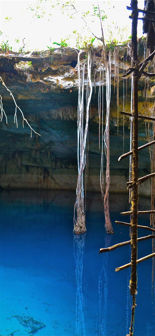 1125x2436 Ik Kil Cenote - mexico iPhone X Wallpaper