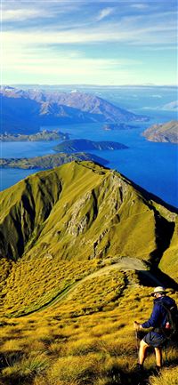 Sutherland Falls wallpaper