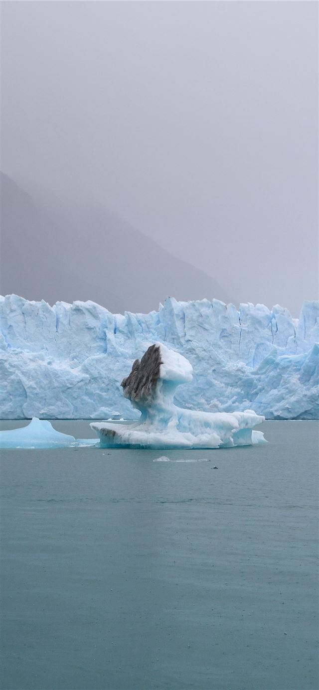 1125x2436 HD Perito Moreno Glacier Los Glaciares National Pa... - argentina iPhone X Wallpaper