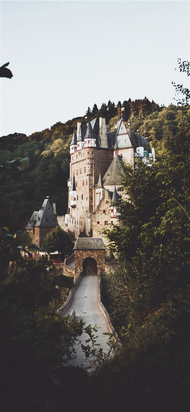 1125x2436 Neuschwanstein Castle - germany iPhone X Wallpaper