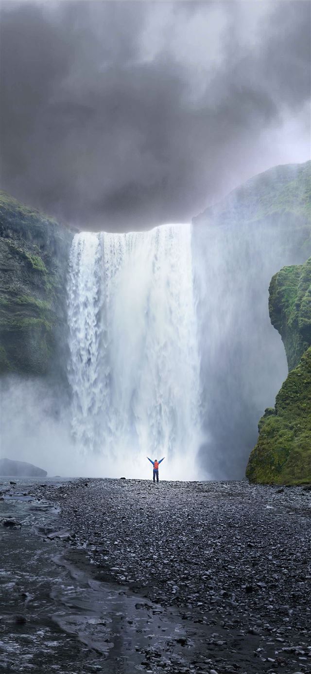 1125x2436 Geirangerfjord - norway iPhone X Wallpaper