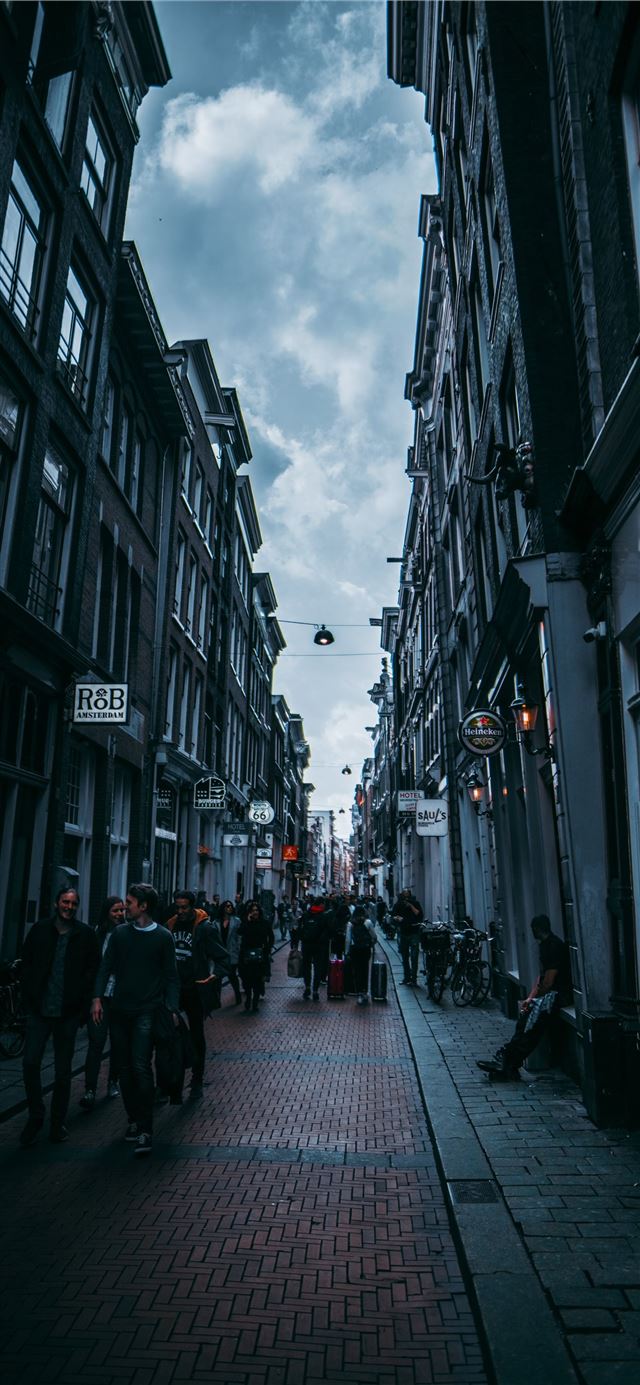 1125x2436 amsterdam streets 4k and background - netherlands iPhone X Wallpaper