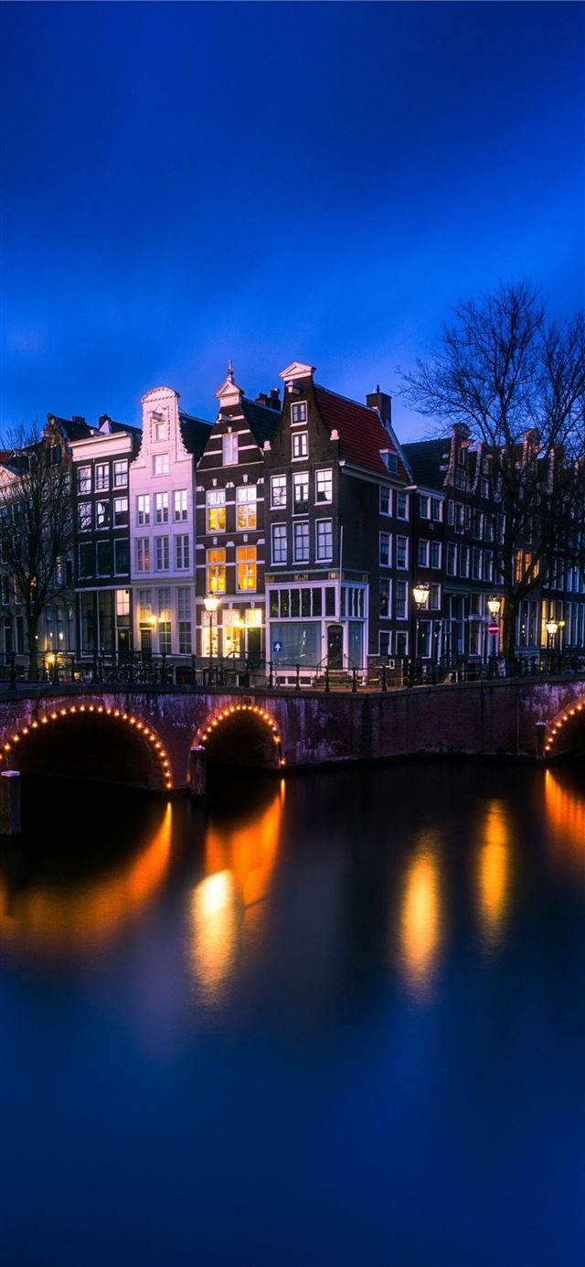1125x2436 Amsterdam Bridge Street Light Long Exposure 4k Son... - netherlands iPhone X Wallpaper