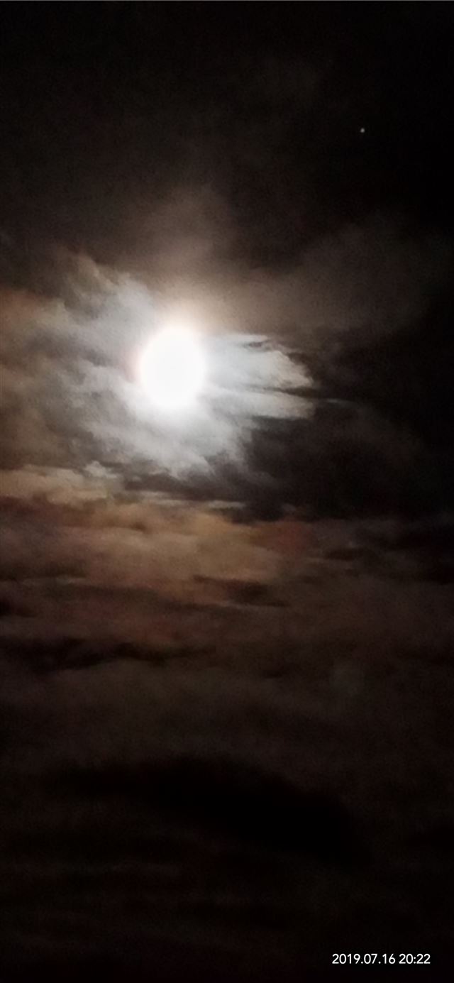 1125x2436 Lake Manasarovar -  iPhone X Wallpaper