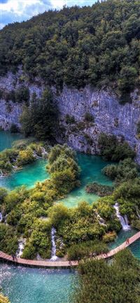 Plitvice Lakes National Park wallpaper