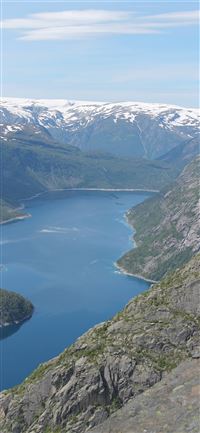 Trolltunga wallpaper